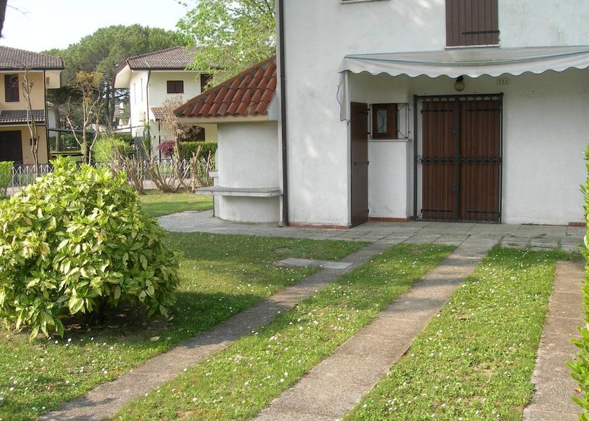 Veneto Caorle Exterior Detail