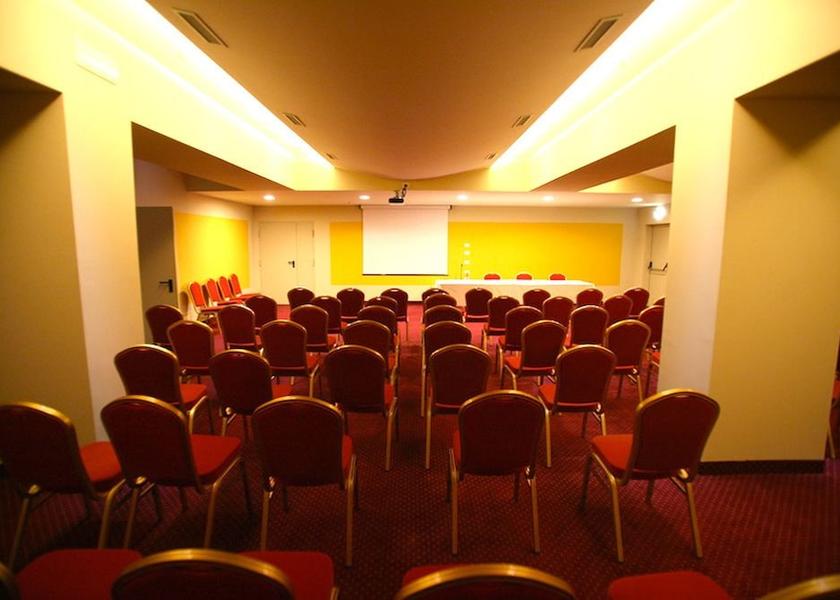 Umbria Corciano Meeting Room