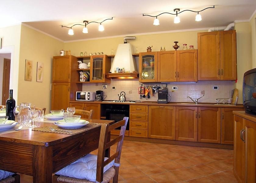 Tuscany Loro Ciuffenna Kitchen