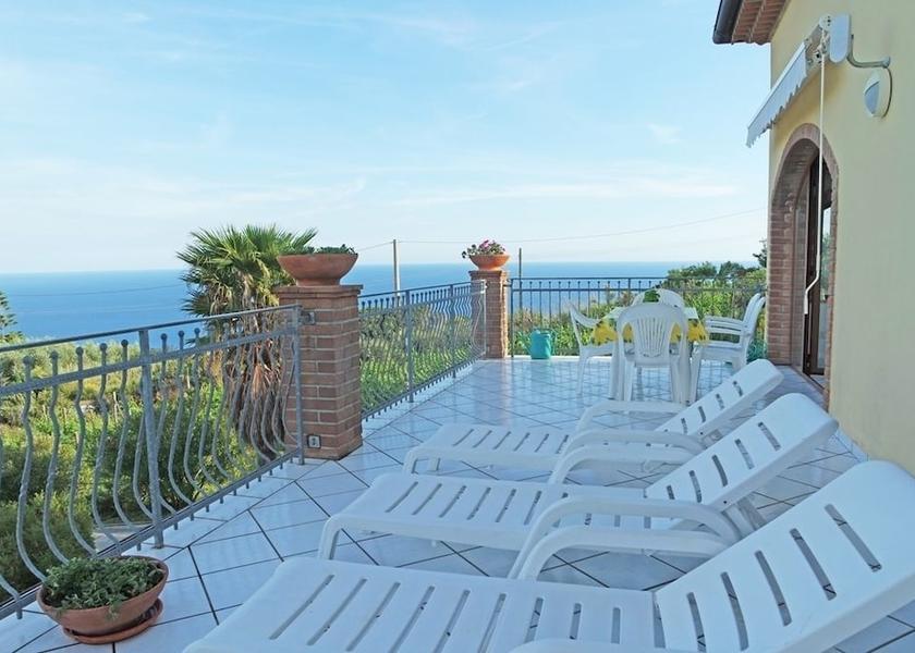 Campania Casal Velino Terrace