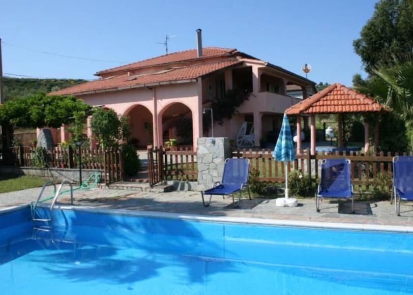 Campania Casal Velino Entrance