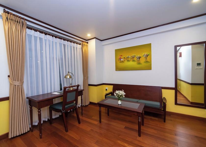 Hanoi Room