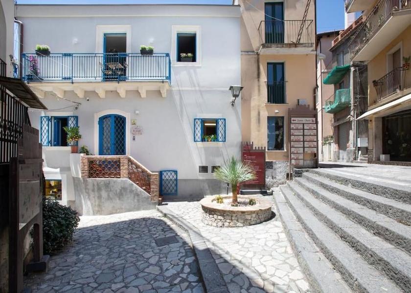 Sicily Castelmola Property Grounds