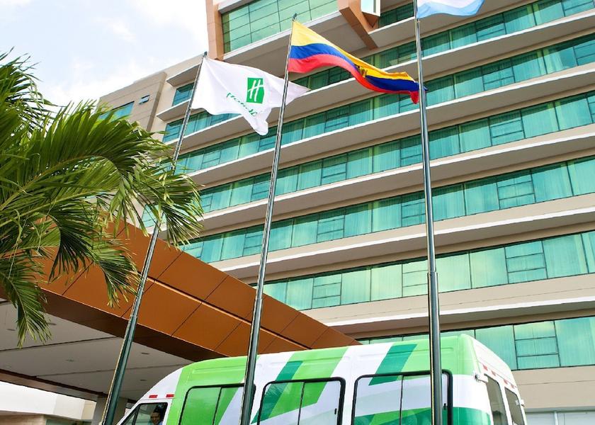 Pichincha Guayaquil Exterior Detail