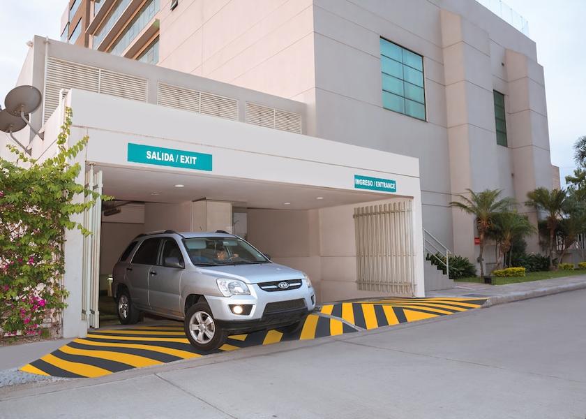 Pichincha Guayaquil Parking