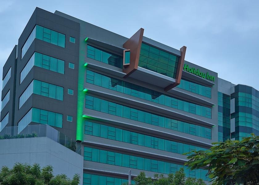 Pichincha Guayaquil Exterior Detail