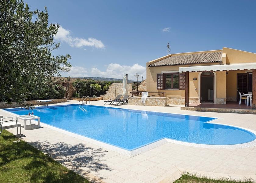 Sicily Custonaci Exterior Detail