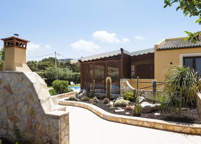 Sicily Custonaci Exterior Detail