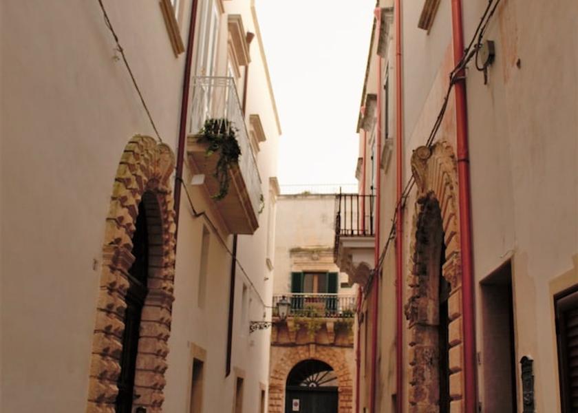 Puglia Galatina Exterior Detail