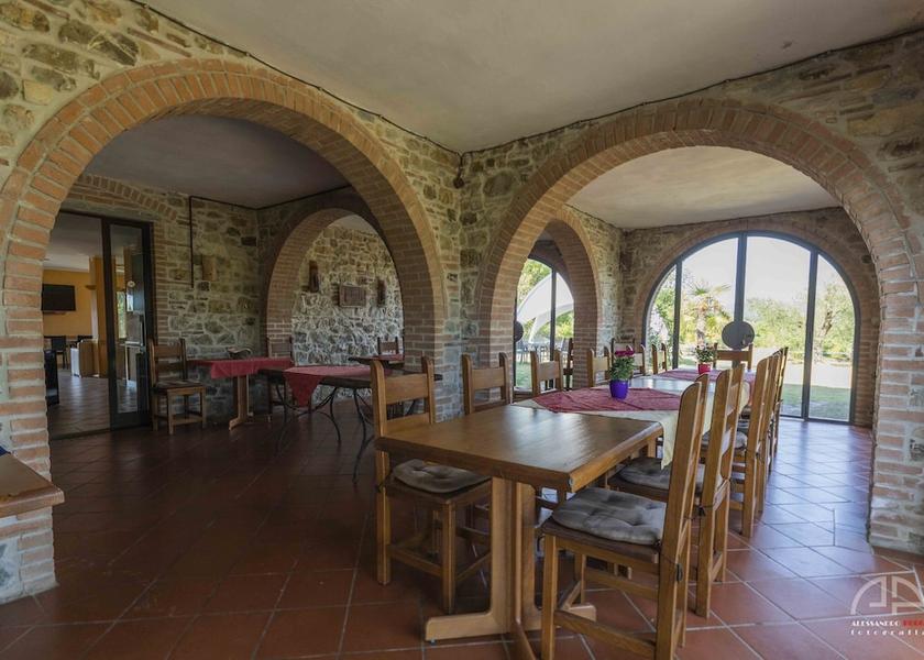 Tuscany Sassetta Interior Entrance