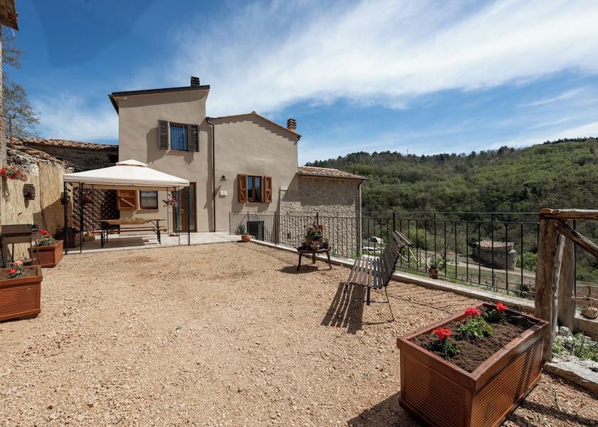 Tuscany Montieri Terrace