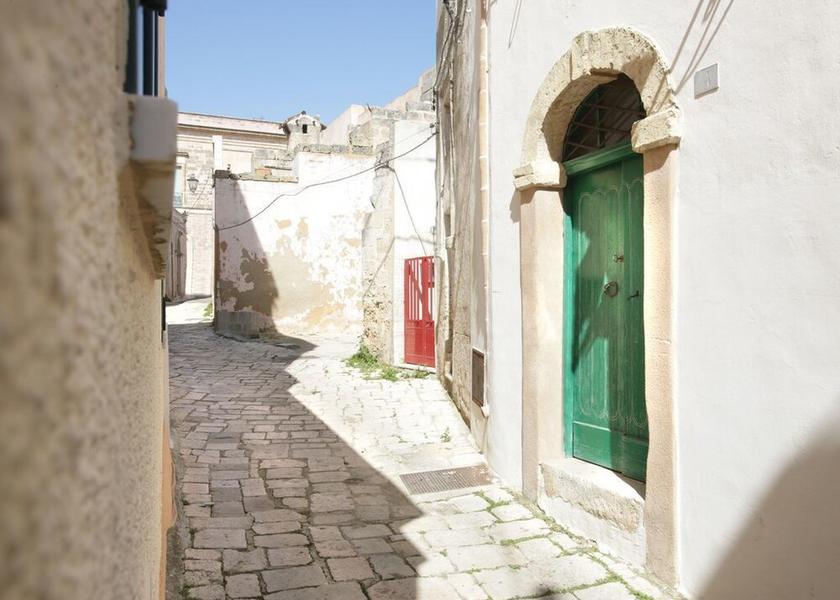 Puglia Gagliano del Capo Entrance