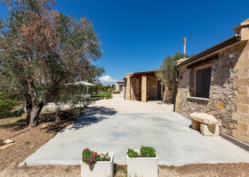 Puglia Gagliano del Capo Exterior Detail