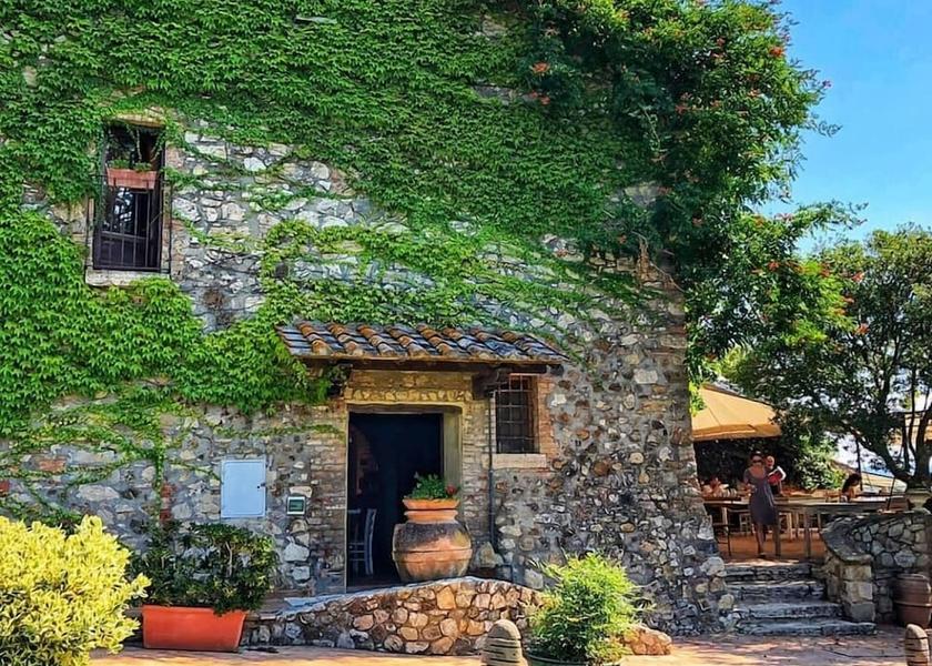 Tuscany Civitella Paganico Facade