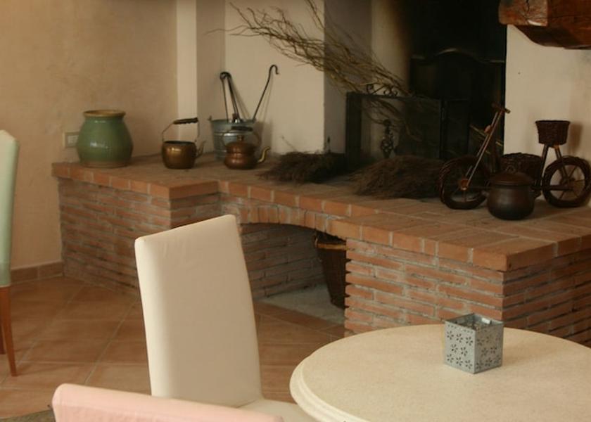 Tuscany Civitella Paganico Meeting Room