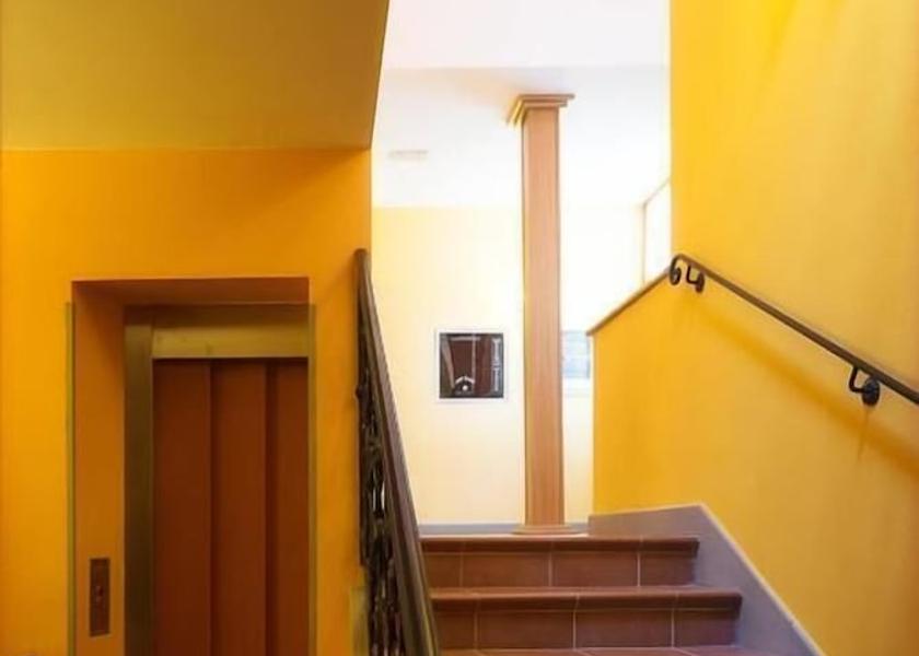 Tuscany Borgo San Lorenzo Interior Entrance