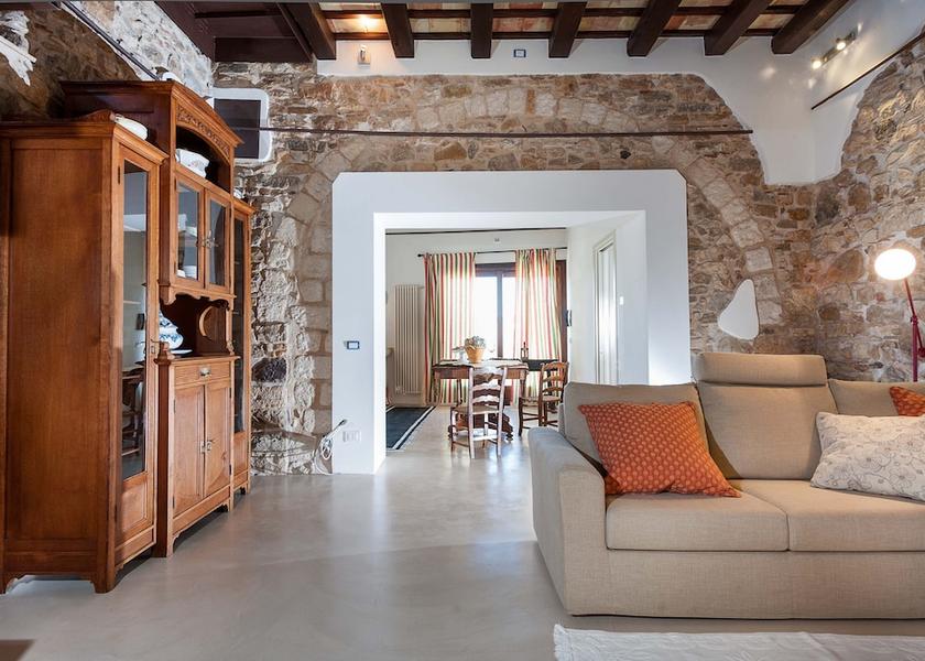 Sicily Buseto Palizzolo Interior Entrance