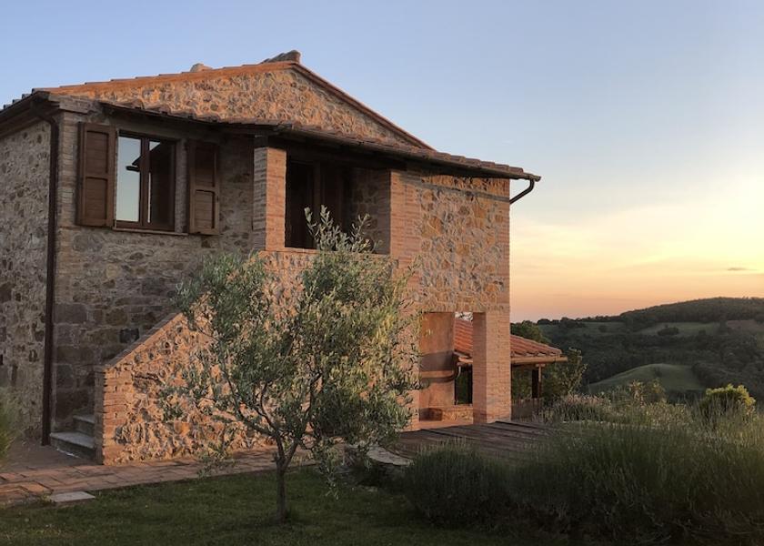 Tuscany Manciano Exterior Detail