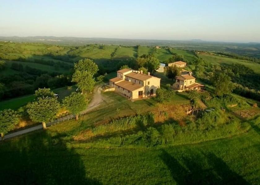 Tuscany Manciano Exterior Detail