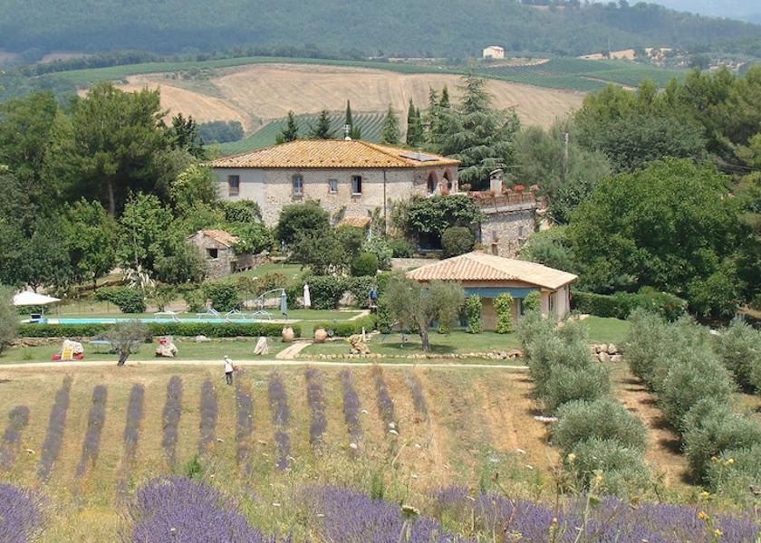 Tuscany Manciano Exterior Detail