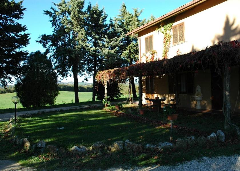 Tuscany Manciano Exterior Detail
