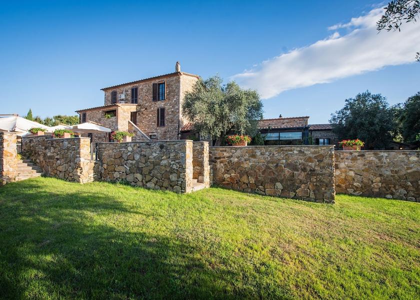 Tuscany Manciano Facade