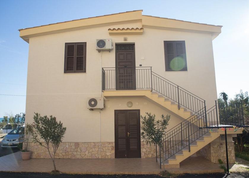 Sicily Licata Facade