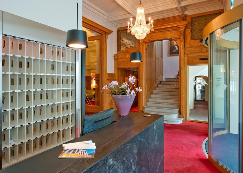 Graubuenden St. Moritz Reception