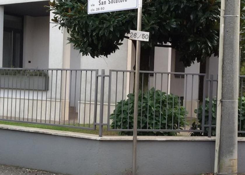 Lombardy Saronno Exterior Detail