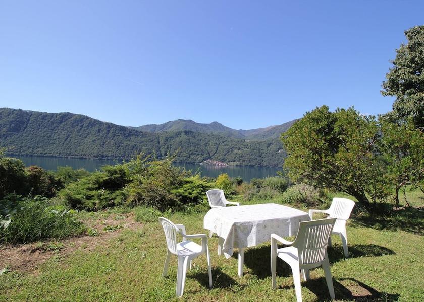 Piedmont Pettenasco Exterior Detail