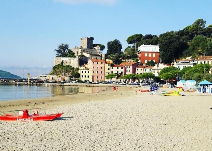 Liguria Lerici Beach