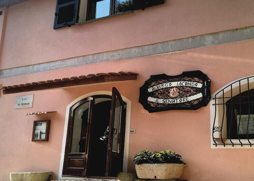 Liguria Lerici Facade