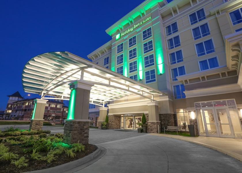 Illinois East Peoria Exterior Detail