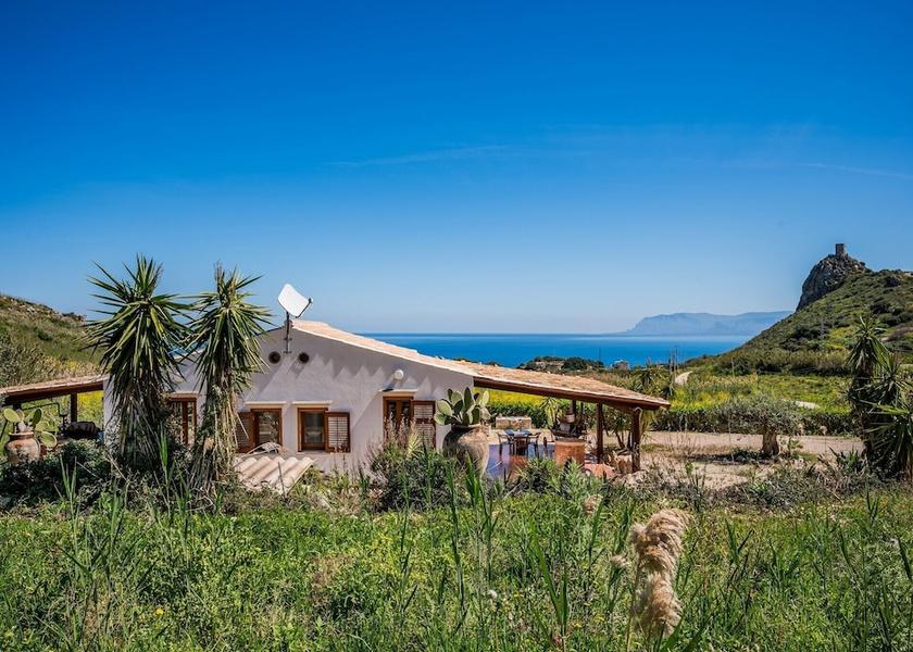 Sicily Castellammare Del Golfo Entrance