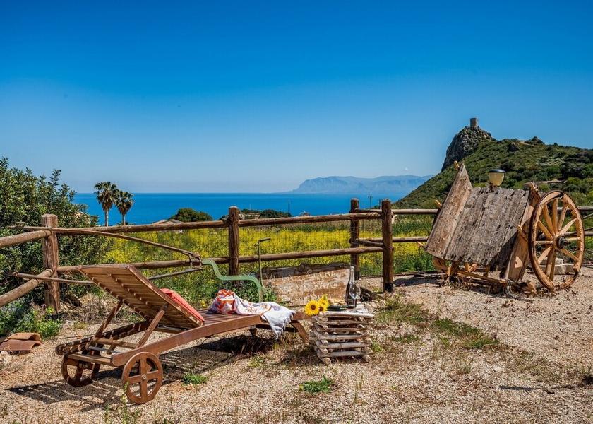 Sicily Castellammare Del Golfo Sundeck