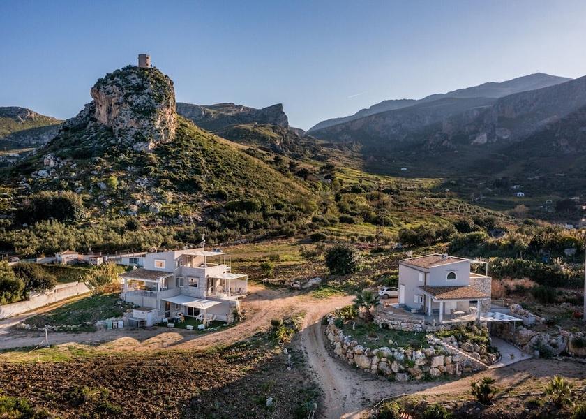 Sicily Castellammare Del Golfo Exterior Detail