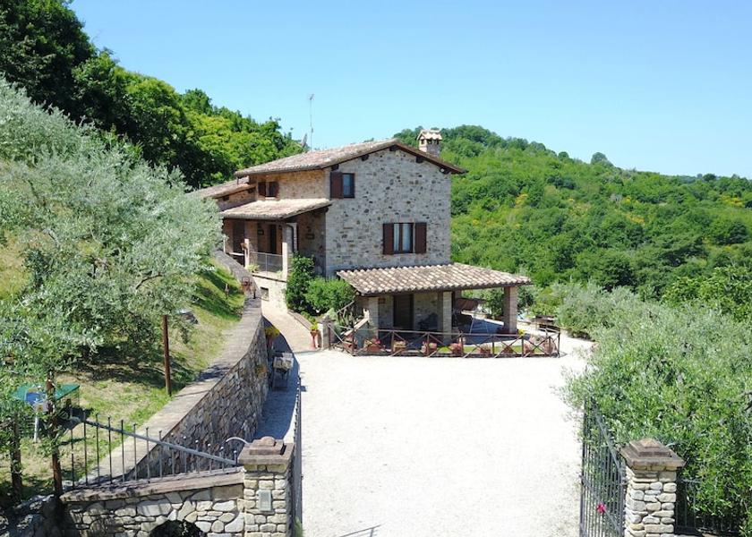 Umbria San Venanzo Exterior Detail