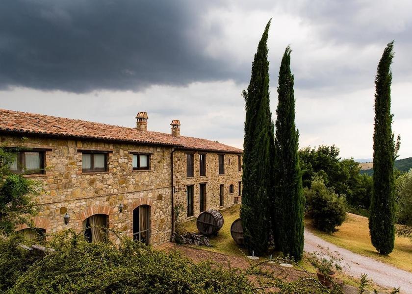 Umbria San Venanzo Exterior Detail