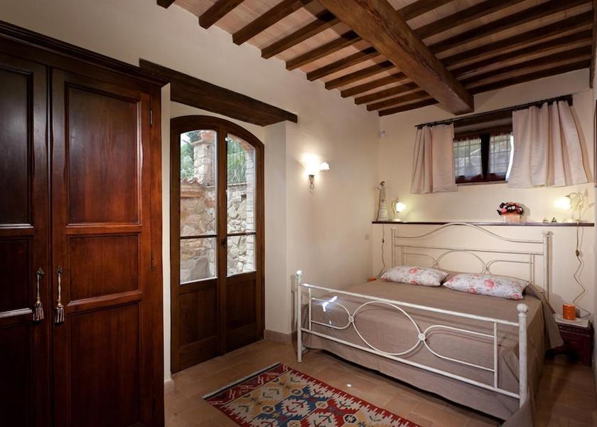 Umbria San Venanzo Room