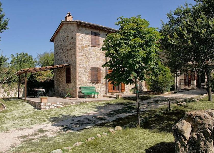 Umbria San Venanzo Facade