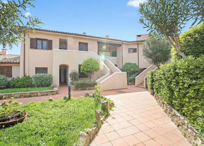 Sardinia Loiri Porto San Paolo Exterior Detail