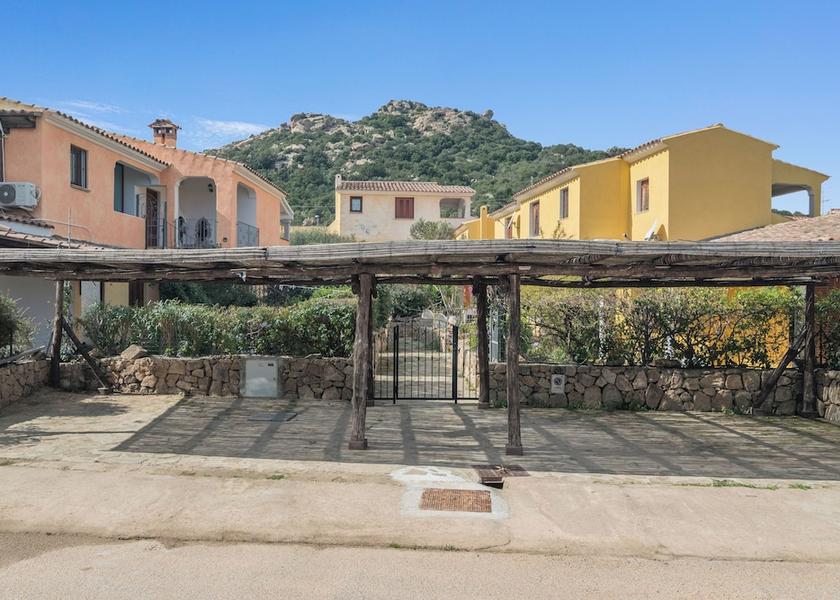 Sardinia Loiri Porto San Paolo Exterior Detail