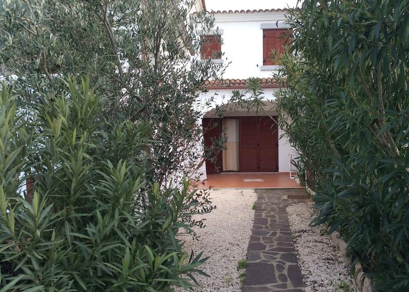 Sardinia Loiri Porto San Paolo Exterior Detail