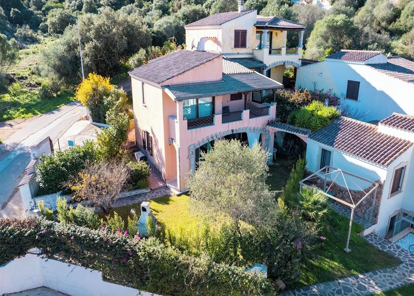 Sardinia Loiri Porto San Paolo Exterior Detail