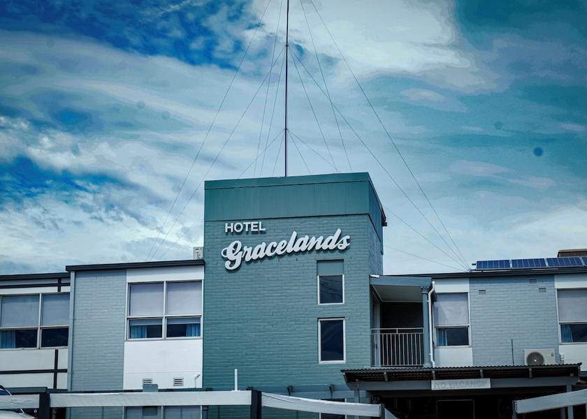 New South Wales Parkes Exterior