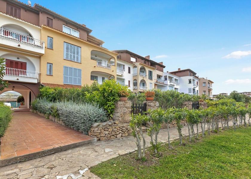 Sardinia Loiri Porto San Paolo Exterior Detail