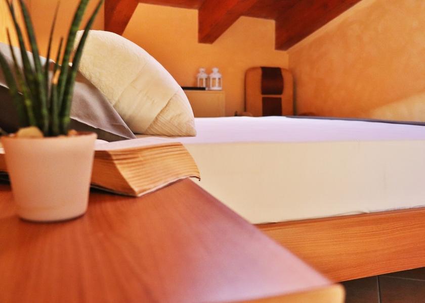 Abruzzo Rocca San Giovanni Room