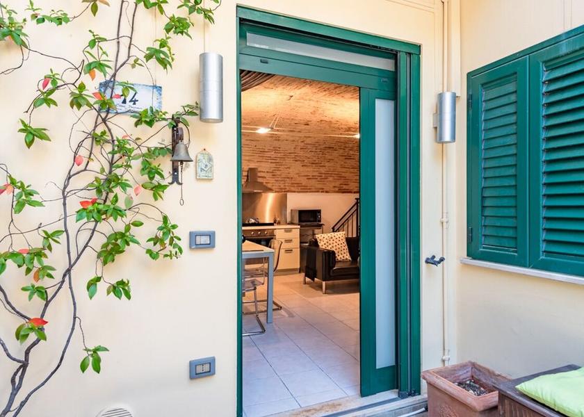 Abruzzo Rocca San Giovanni Room