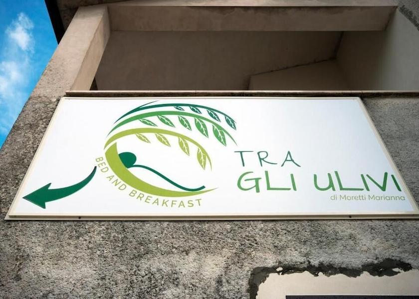 Abruzzo Rocca San Giovanni Exterior Detail