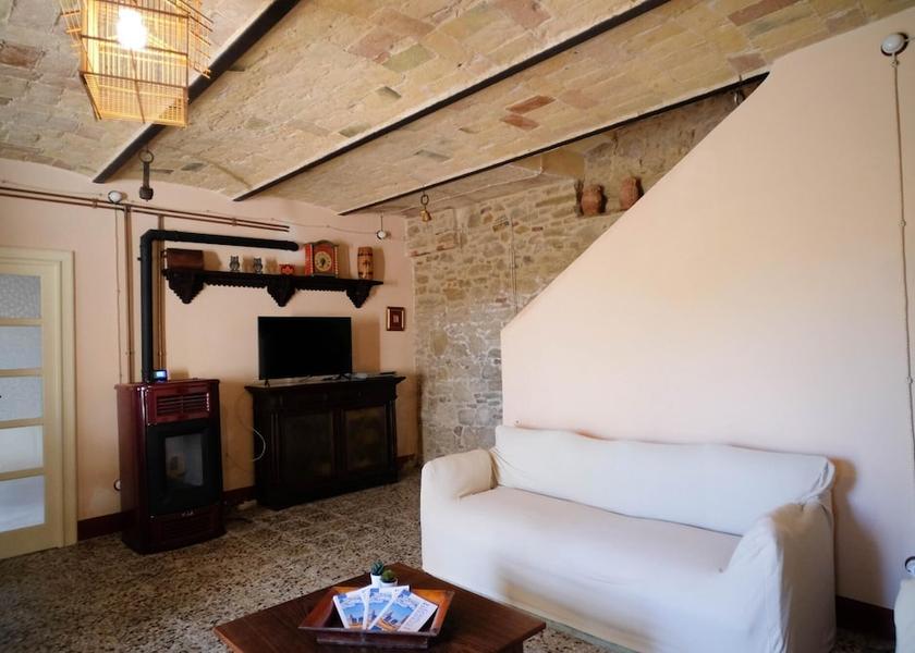 Abruzzo Rocca San Giovanni Room